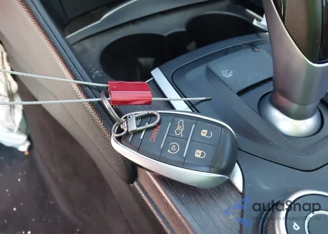 2019 Alfa Romeo Giulia Ti Awd из США, поврежденный, VIN ZARFANBN9K7603929